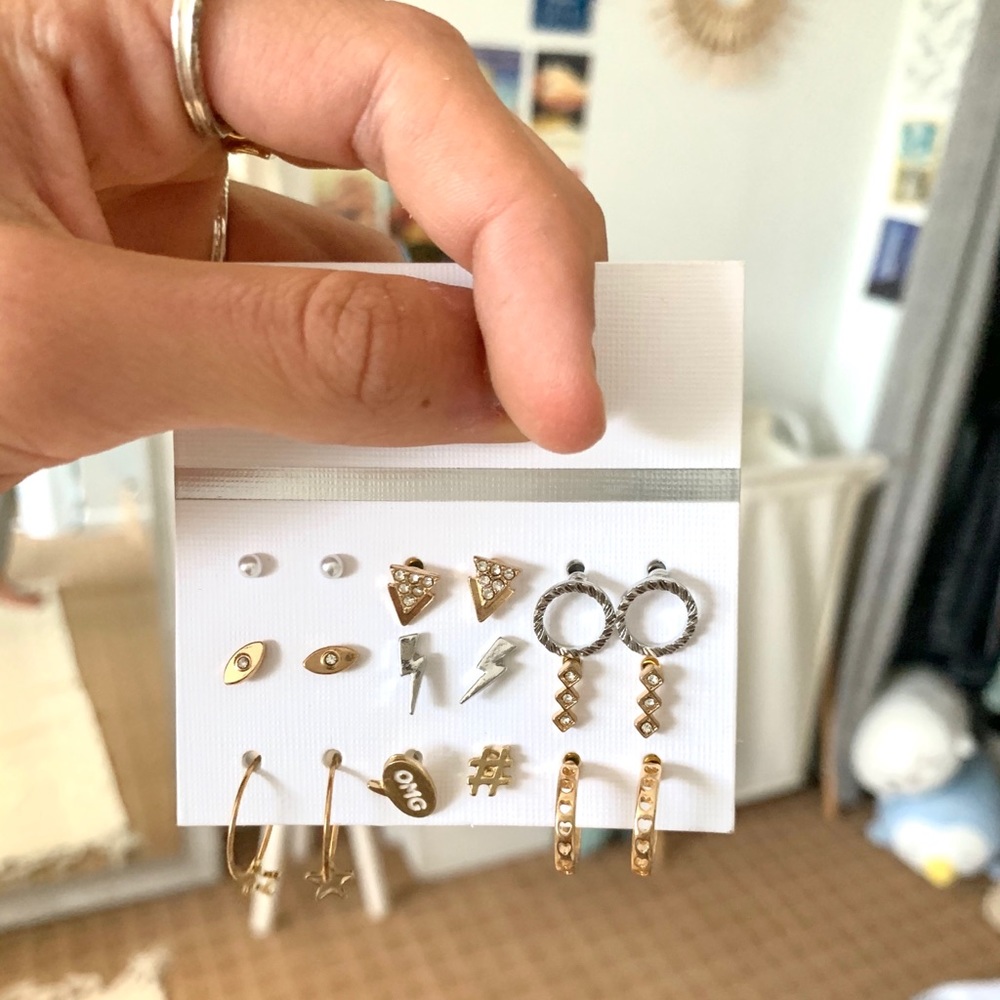 Earrings! (Read caption to buy!)